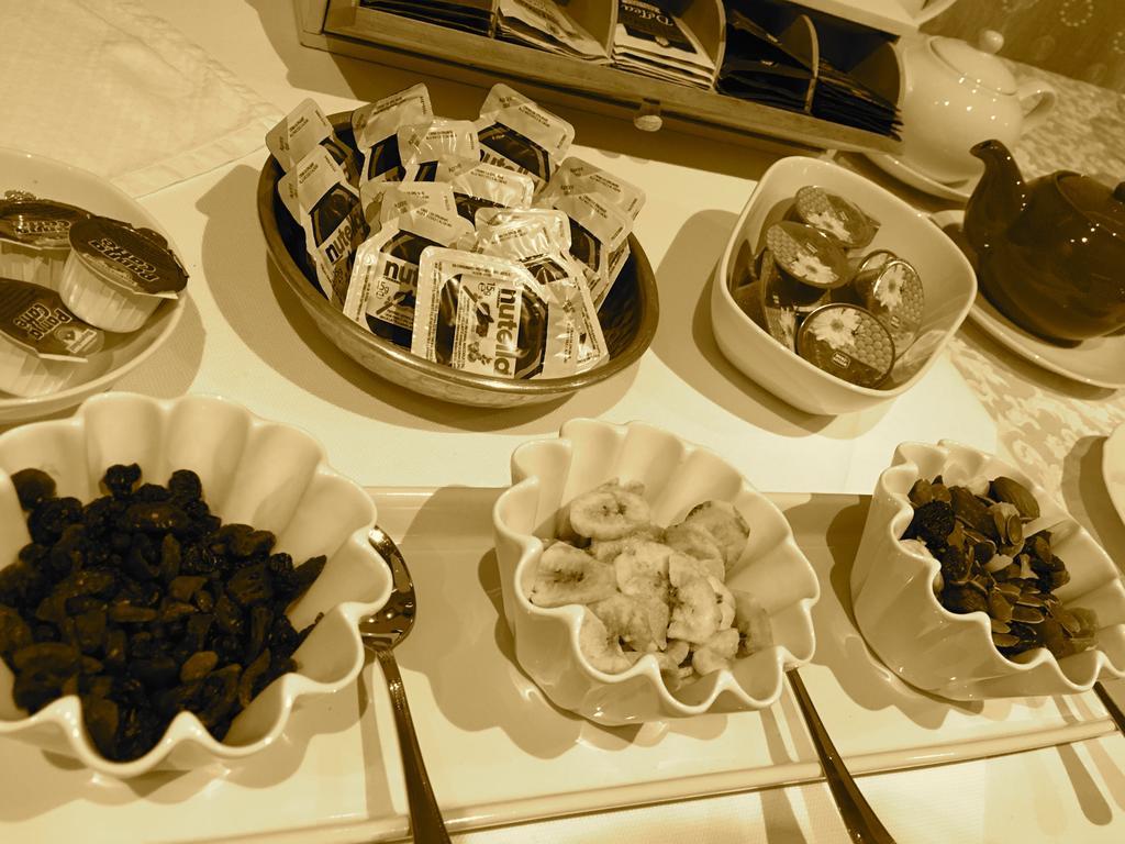 Massoni Bed And Breakfast Peschiera del Garda Luaran gambar