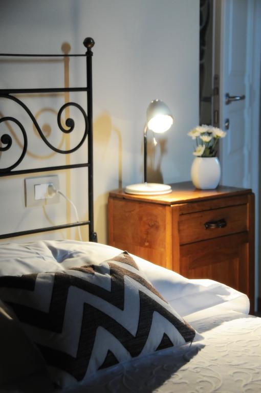 Massoni Bed And Breakfast Peschiera del Garda Luaran gambar